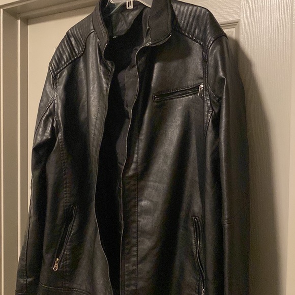 Motorcycle jacket - Picture 2 of 6